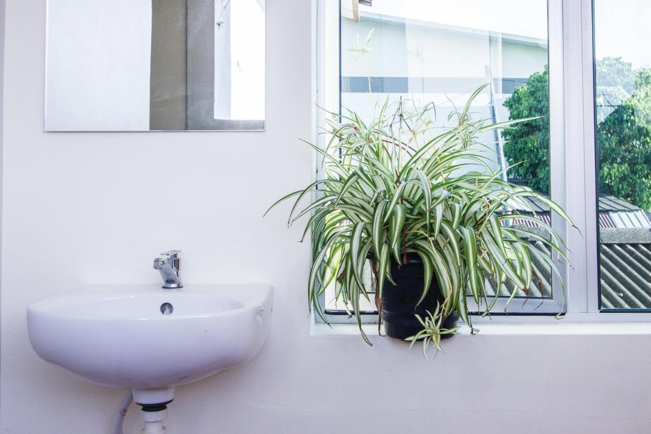 Explore 5Br Gardenhouse Retreats Butterworth Exterior photo